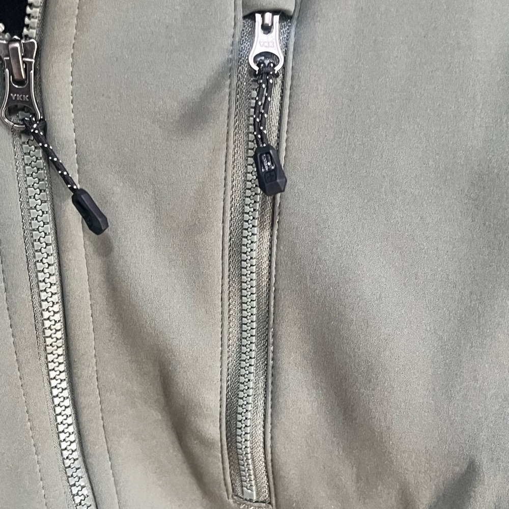 Swiss Tech Olive Green Softshell Jacket - image 4